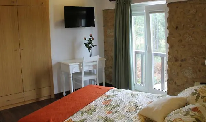 Quinta Anna Horvath *